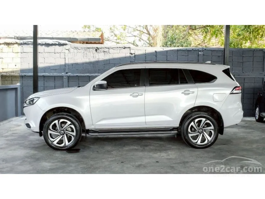 2020 Isuzu MU-X Ultimate SUV