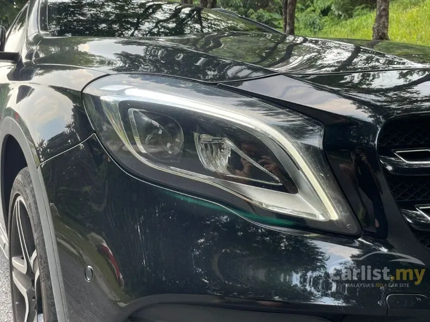 2019 Mercedes-Benz GLA250 4MATIC AMG Line SUV