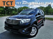 2012 Toyota Fortuner 2.7V BLACK INTERIOR