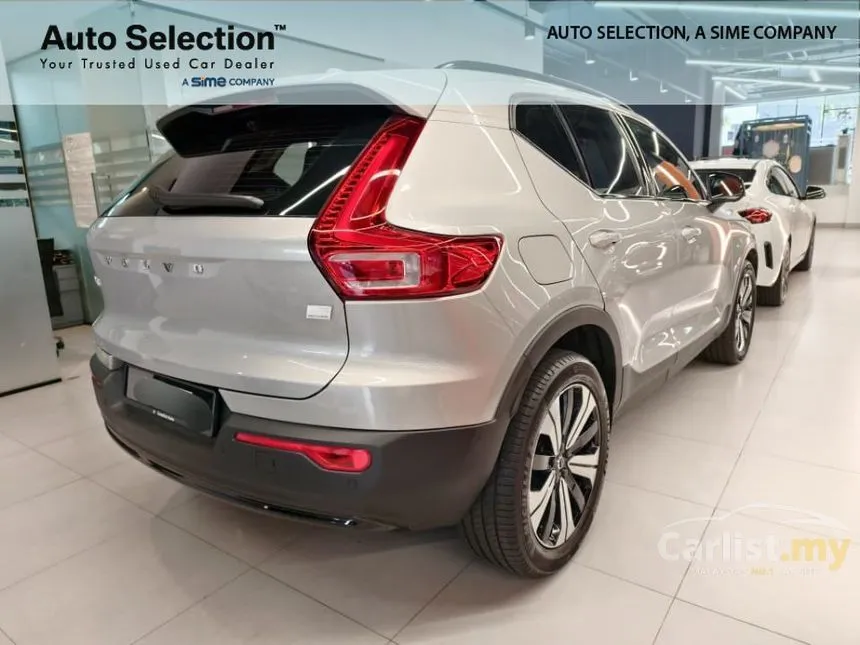 2023 Volvo XC40 Recharge T5 R-Design SUV