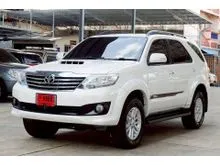 2012 Toyota FORTUNER 3.0 (ปี 12-15) V SUV