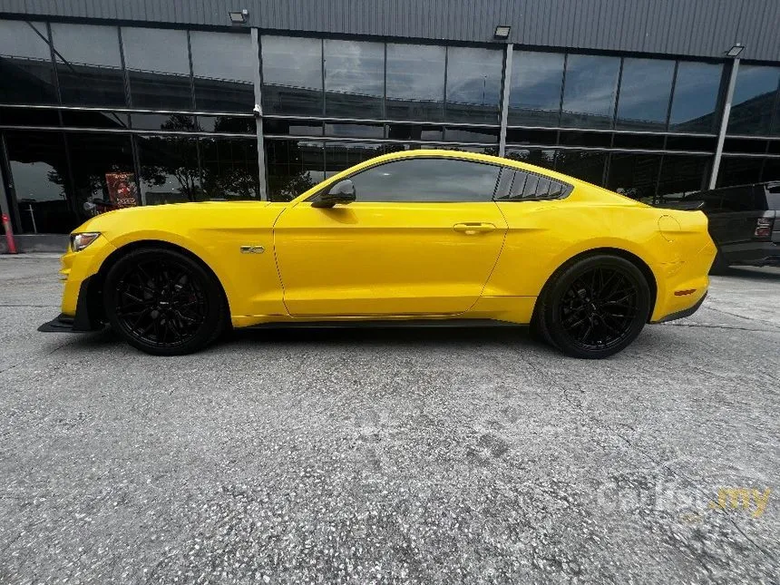 2017 Ford MUSTANG GT Yellow Tri-Coat Coupe