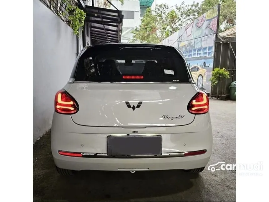 2024 Wuling Binguo EV Long Range Hatchback