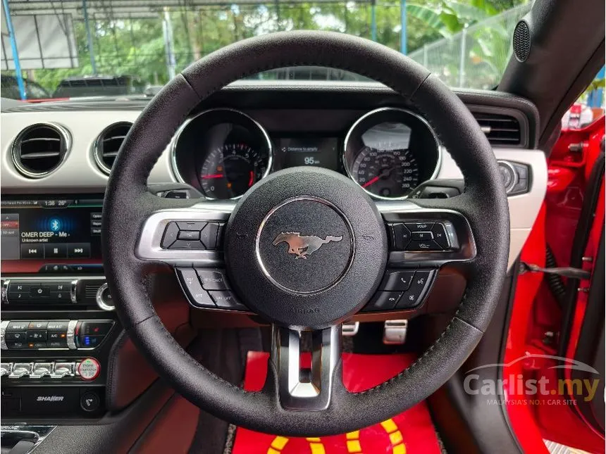 2016 Ford MUSTANG EcoBoost Coupe