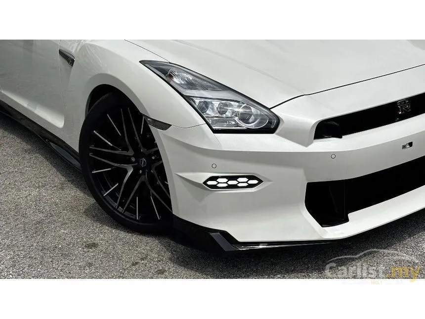2023 Nissan GT-R Coupe