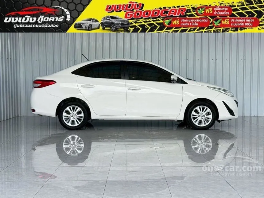 2019 Toyota Yaris Ativ E Sedan