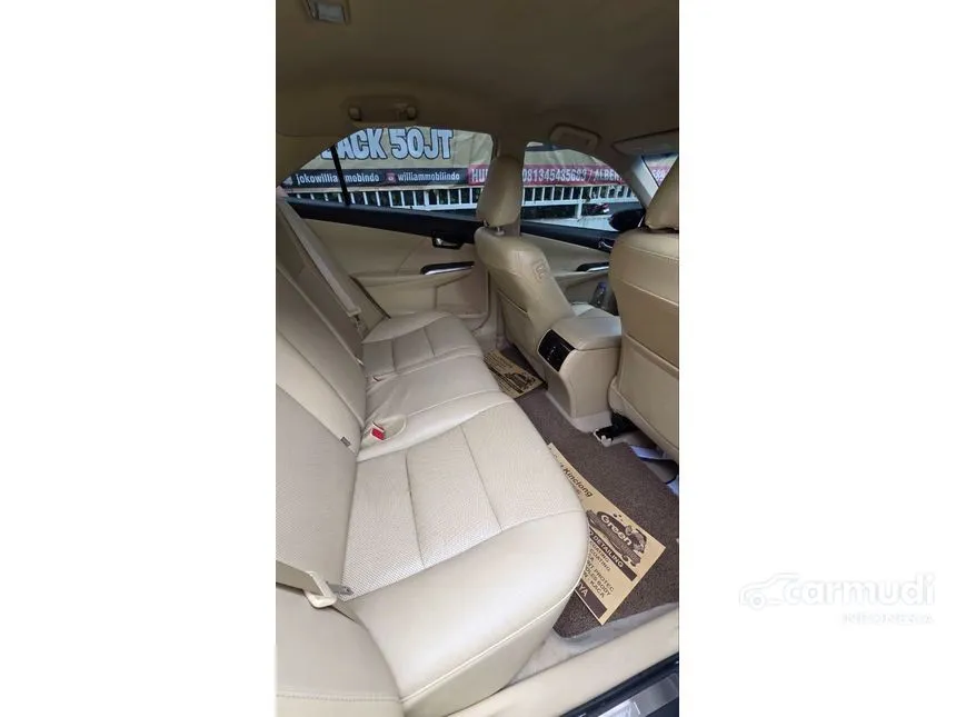 2018 Toyota Camry V Sedan