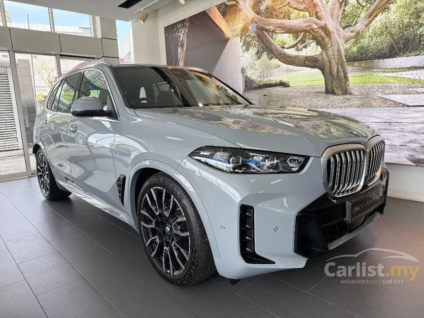 2025 BMW X5 xDrive40i M Sport SUV