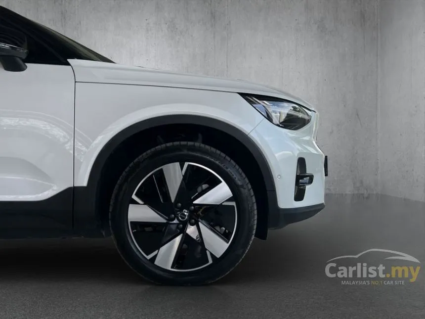2025 Volvo EC40 SUV