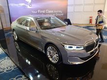 2019 BMW 740Li 3.0 Base Spec Sedan