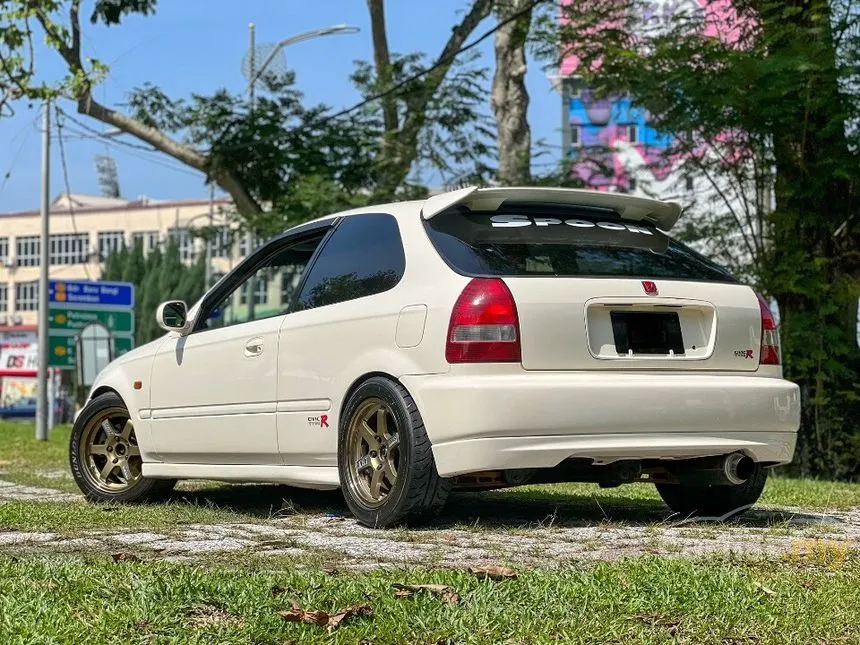 2 SILENZIATORE AUTO Universale Centrale Acciaio Inox Diametro Od66Mm Lungh 575Mm EUR 84,99 - Foto 2