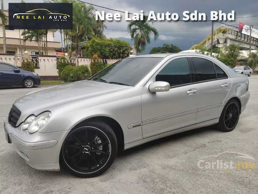 2000 Mercedes-Benz C200 Sedan