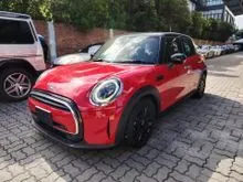 BEST OFFER - 2021 MINI Cooper 1.5 NEW FACELIFT 5 Door Hatchback
