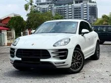 2015 Porsche Macan 3.6 Turbo SUV / TIP TOP CONDITION / SUPER CLEAN INTERIOR / RED INTERIOR WITH FULL LEATHER SEAT / POWER BOOT / BOSE SOUND SYSTEM