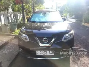 2015 Nissan X-Trail 2.5 SUV