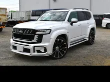2023 UNREGISTER Toyota Land Cruiser 3.4 J300 GR Sport WALD Complete Car Corporate Vehicle WALD 24 Aluminum Foil (Incoming) Open for booking