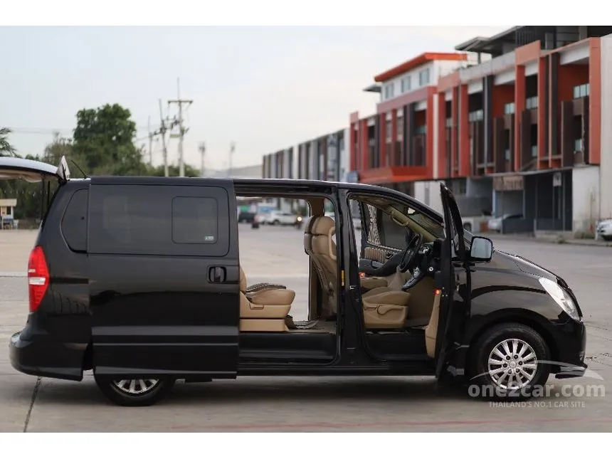 2017 Hyundai H-1 Deluxe Van