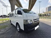 2010 Toyota HIACE 2.5 (M) Window Panel Van