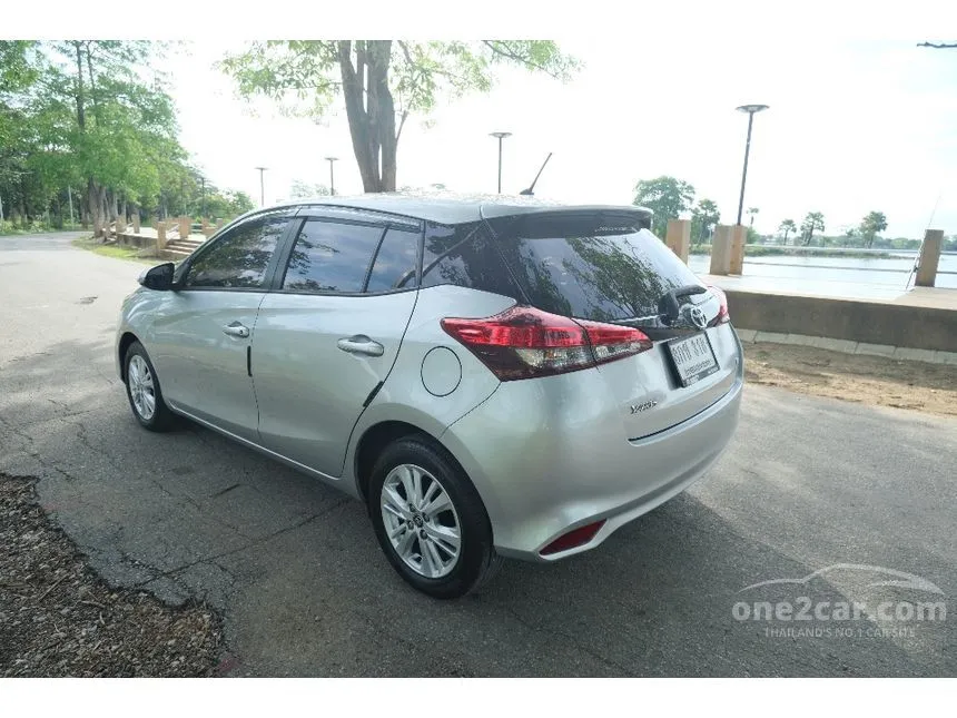 2019 Toyota YARIS E Hatchback