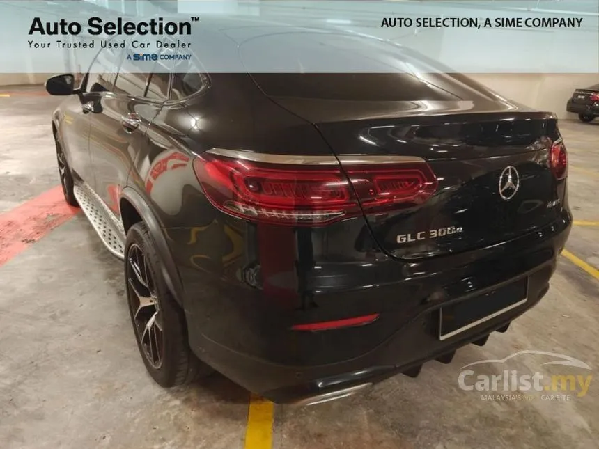 2022 Mercedes-Benz GLC300e 4MATIC Coupe