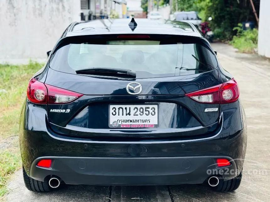 2014 Mazda 3 S Sports Hatchback