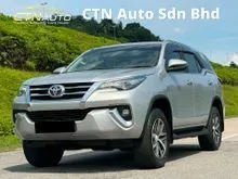 2017 TOYOTA FORTUNER 2.7 SRZ (A) FREE WARRANTY/ORIGINAL MILEAGE 89K KM/POWER BOOT/REVERSE CAMERA/POWER SEAT/PADDLE SHIFT/FULL LEATHER SEAT/PUSH START