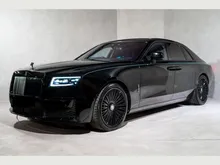 Incoming Stock 2023 Rolls-Royce Ghost Black Badge Black Diamond Starlight Headliner Rear Theatre Turchese Interior