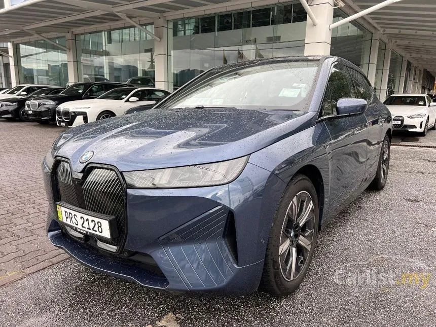 2025 BMW iX xDrive45 SUV