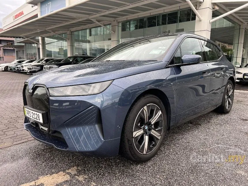 2025 BMW iX xDrive45 SUV