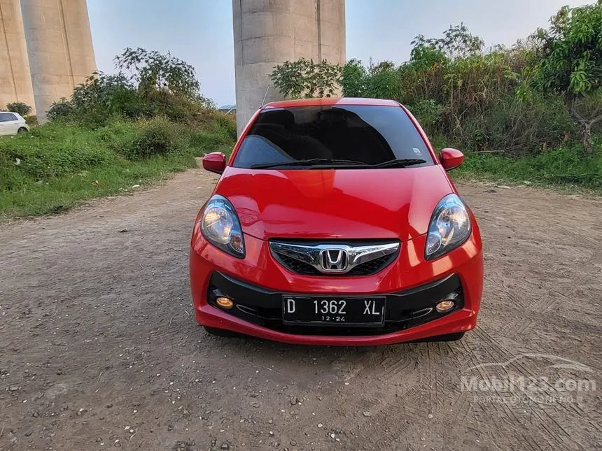 Jual Mobil Honda Brio 2014 E 1.2 di Jawa Barat Automatic Hatchback Merah Rp 122.000.000