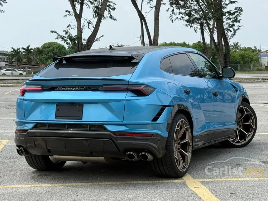 2023 Lamborghini Urus Performante SUV