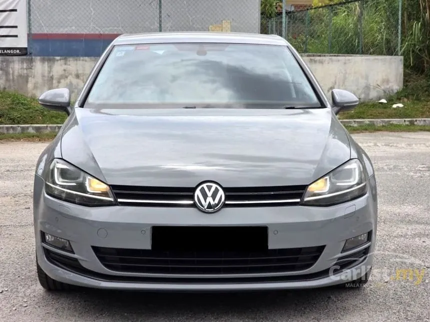 2017 Volkswagen Golf TSI Highline Hatchback