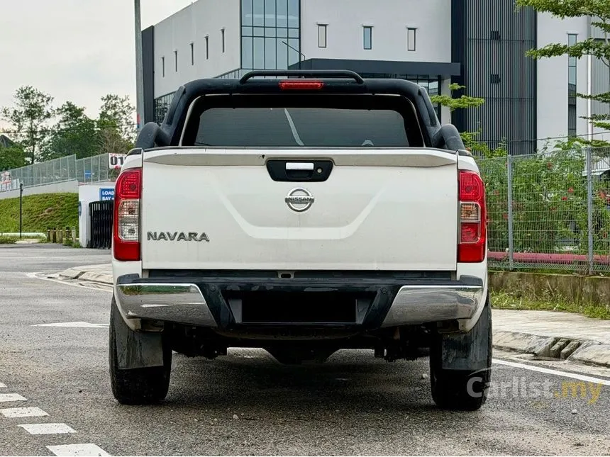 2017 Nissan Navara NP300 SE Dual Cab Pickup