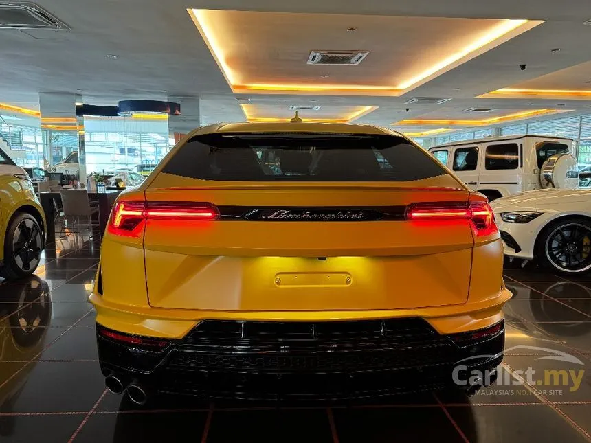 2023 Lamborghini Urus Performante SUV