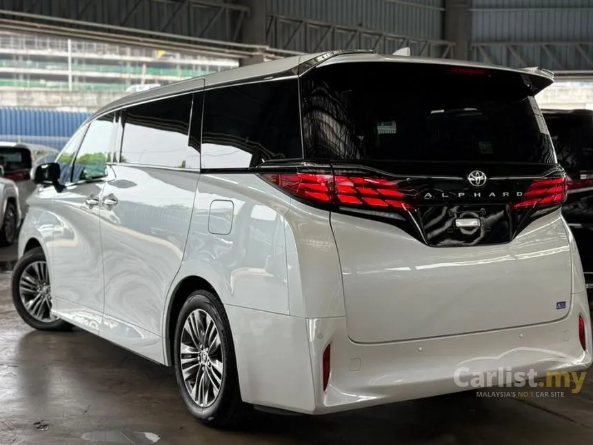 2024 Toyota Alphard Z 7-Seater MPV