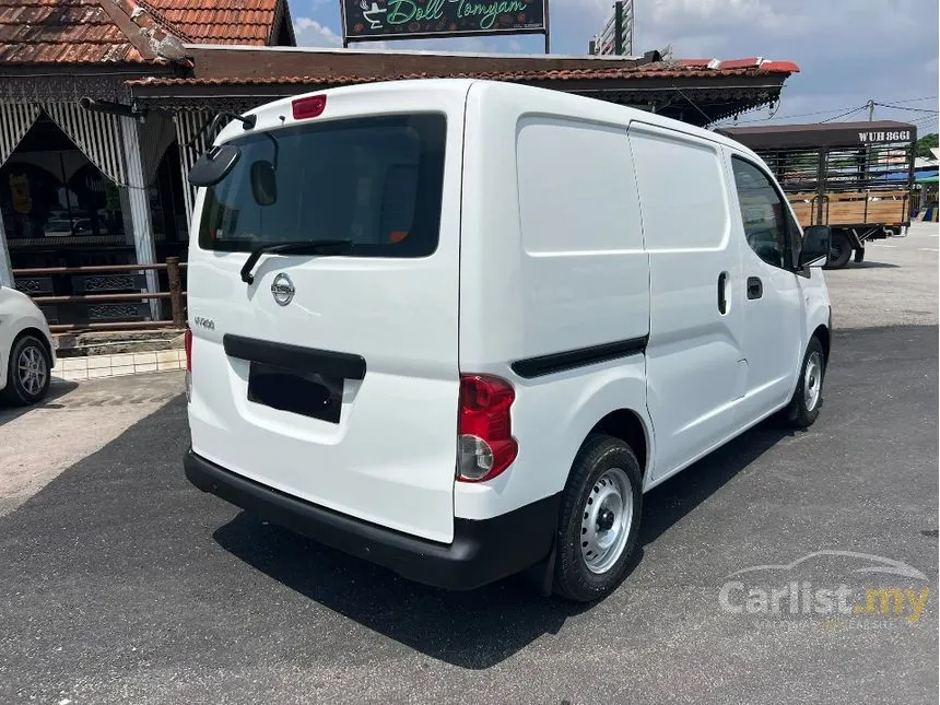 2018 Nissan NV200 Panel Van