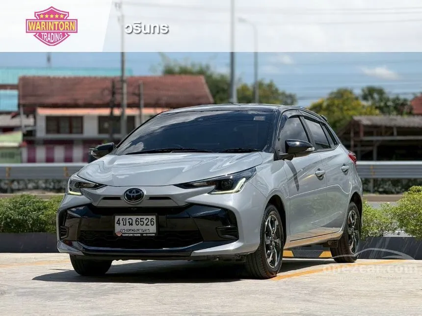 2023 Toyota YARIS Premium S Hatchback