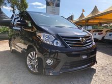 2014 Toyota Alphard Gold 2.4 with Full Alpine System (Full Loan with Low Interest)