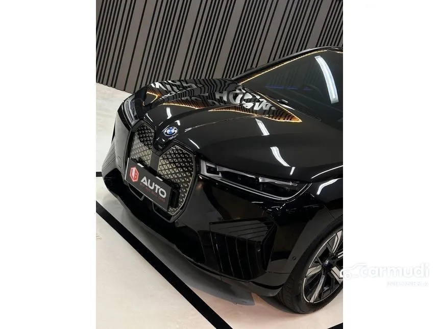 2023 BMW iX xDrive40 Sport SUV