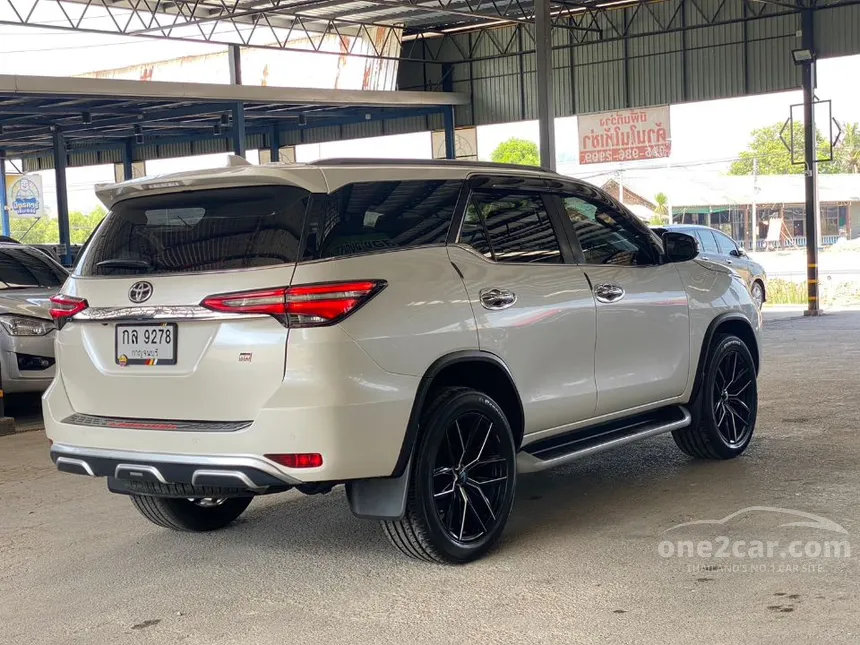 2021 Toyota FORTUNER V SUV