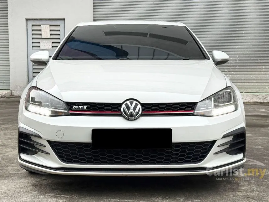 2017 Volkswagen Golf GTI Hatchback