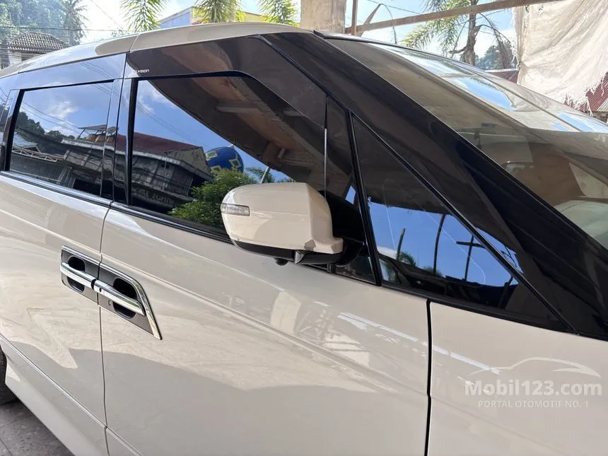 2009 Honda Elysion MPV