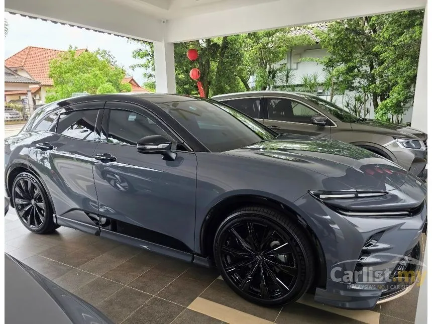 2024 Toyota Crown Sport Z PHEV SUV