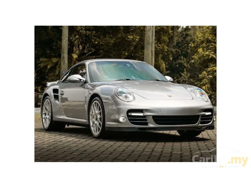 2011 Porsche 911 Turbo S Coupe