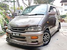 2001 Nissan Serena 1.6 MPV