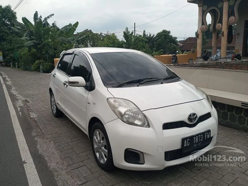 Jual Mobil Toyota Yaris 2012 J 1.5 di Jawa Timur Manual Putih Rp 115.000.000