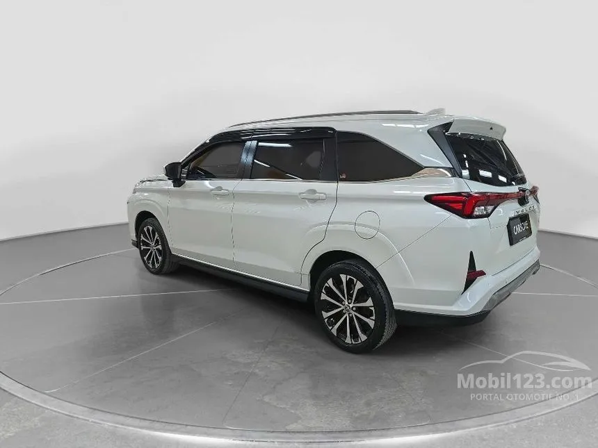 2023 Toyota Veloz Q (Premium Color) MPV
