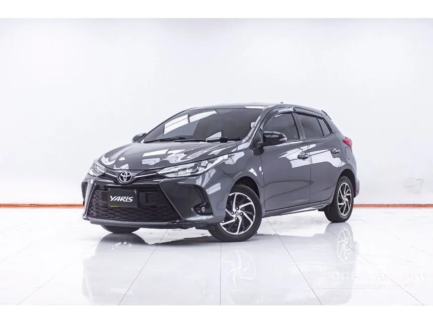 2021 Toyota YARIS Sport Hatchback