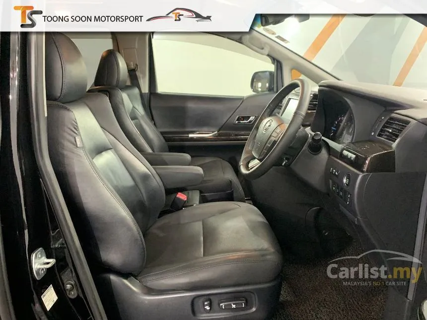 2013 Toyota Vellfire ZG MPV