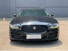 2016 Jaguar XE 2.0 Prestige Sedan